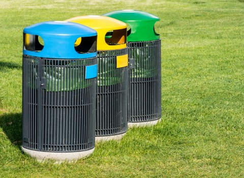 Recycling process for construction debris